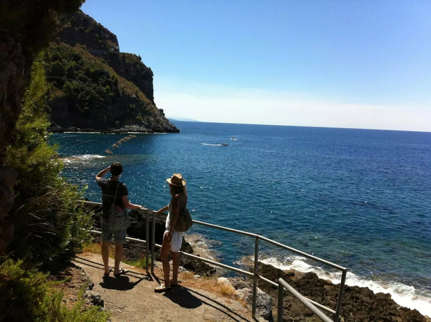 La scogliera e il mare di Maratea